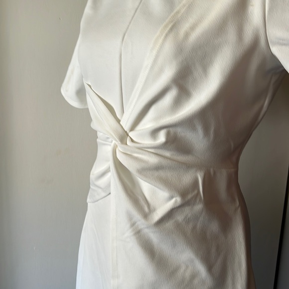 ASOS petite mini dress with twist front. - Picture 5 of 5